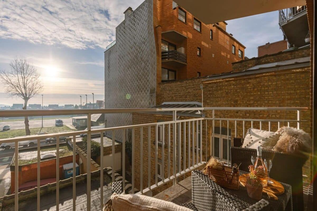 Huswell - Charming Studio With Terrace Nearby The Beach Apartment Middelkerke Bagian luar foto
