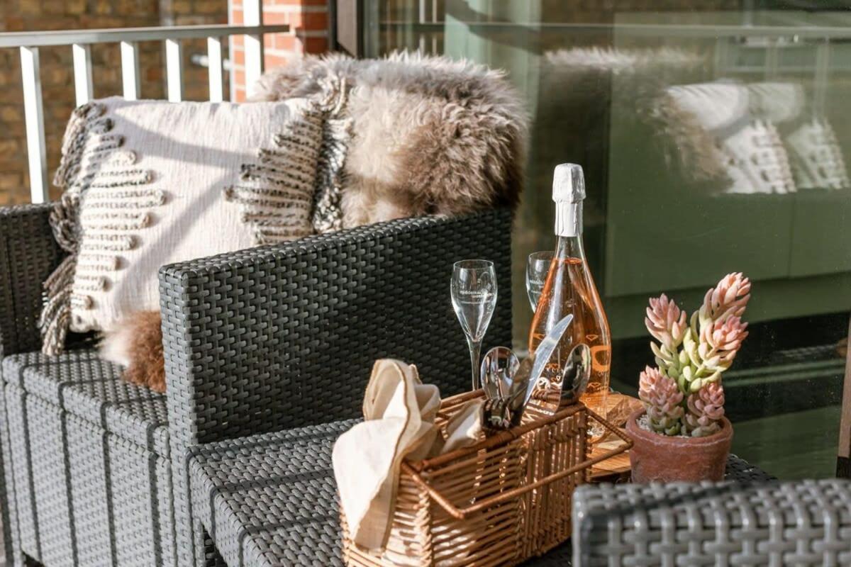 Huswell - Charming Studio With Terrace Nearby The Beach Apartment Middelkerke Bagian luar foto